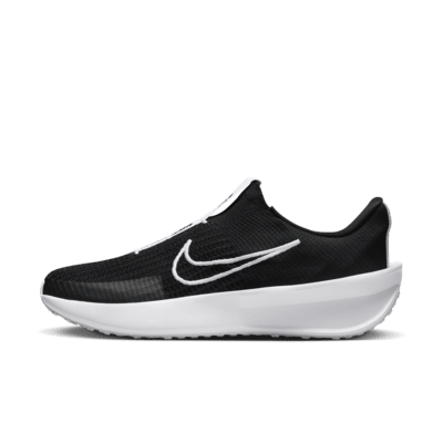 NIKE FLEX popular RUNNER SLIP ON SNEAKER